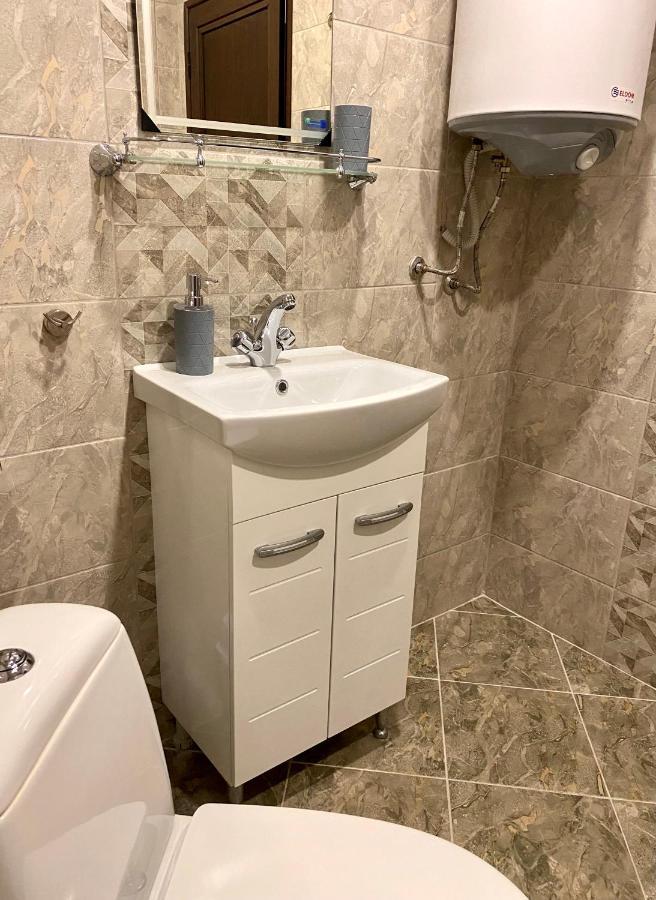 Cozy & Modern 1Br Apart For 4 Guests Next To Medical University & Free Parking Stara Zagora Exterior foto