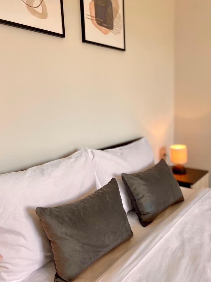 Cozy & Modern 1Br Apart For 4 Guests Next To Medical University & Free Parking Stara Zagora Exterior foto